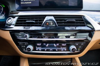 BMW 5 Touring  540i MHEV xDrive 2020