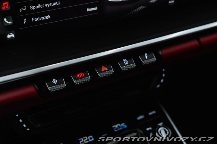 Porsche 911 Turbo, BOSE, ACC, VÝFUKY, 1800