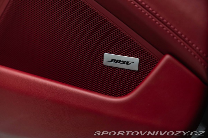 Porsche 911 Turbo, BOSE, ACC, VÝFUKY, 1800