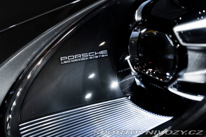 Porsche 911 Turbo, BOSE, ACC, VÝFUKY, 1800