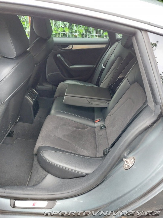 Audi A5 2,0 TSFI AUTOMAT. 2011