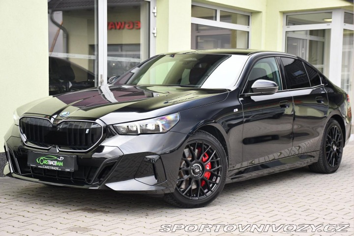 BMW i5 xDrive40 MSPORT B&W T 2024