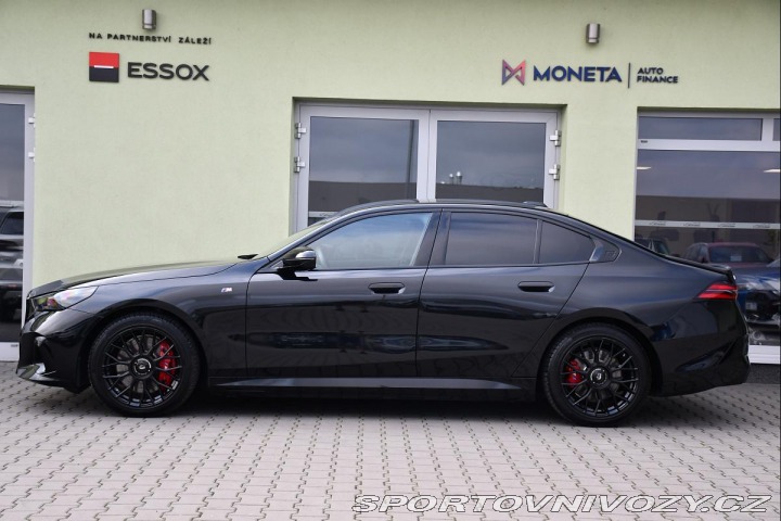 BMW i5 xDrive40 MSPORT B&W T 2024