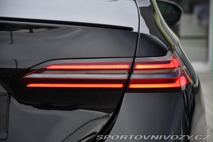 BMW i5 xDrive40 MSPORT B&W T 2024