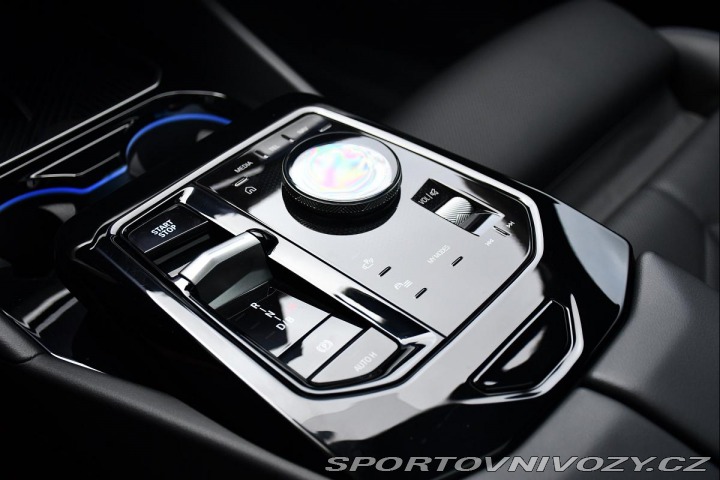 BMW i5 xDrive40 MSPORT B&W T 2024