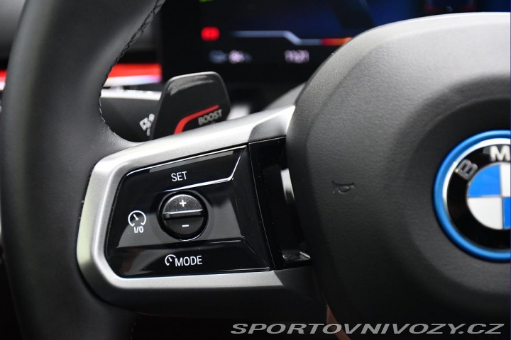 BMW i5 xDrive40 MSPORT B&W T 2024