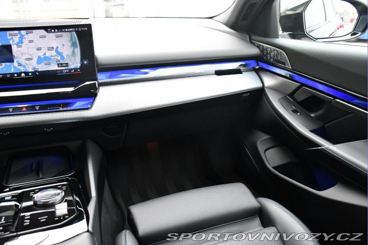 BMW i5 xDrive40 MSPORT B&W T 2024