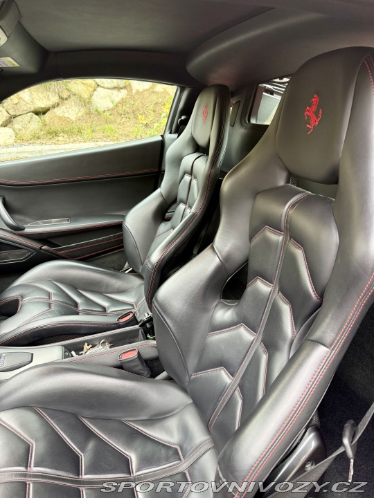 Ferrari 458 Italia 2011