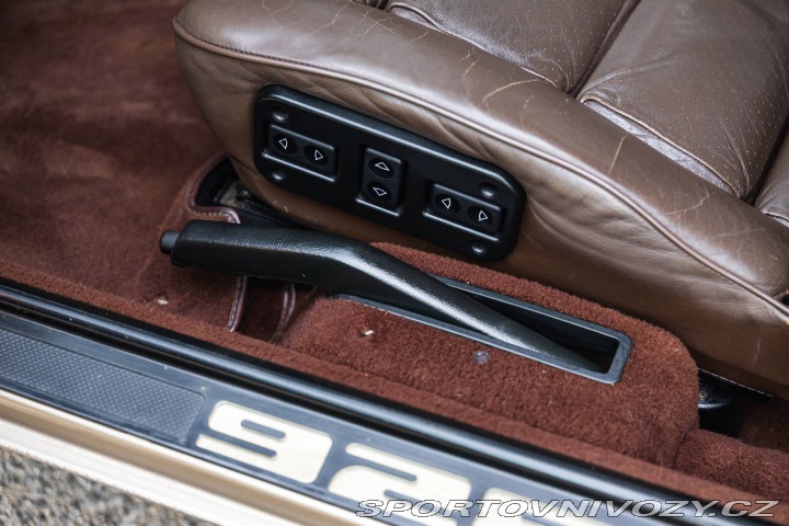 Porsche 928 S 1983