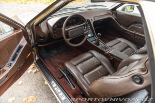 Porsche 928 S 1983