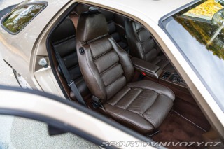 Porsche 928 S 1983