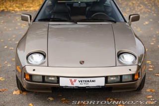 Porsche 928 S 1983