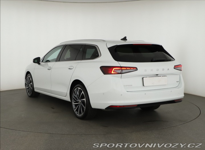 Škoda Superb Laurin & Klement 2.0 2024
