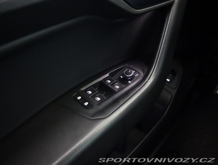 Volkswagen Ostatní modely Touareg R-Line 3.0 TDI 2019