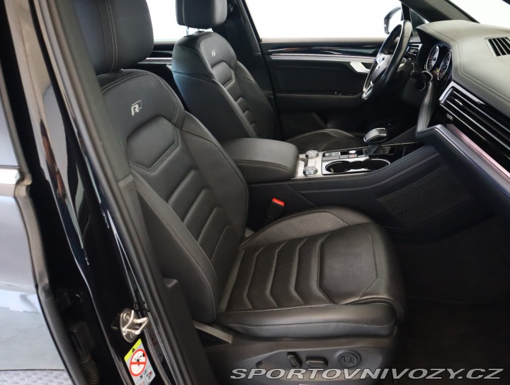 Volkswagen Ostatní modely Touareg R-Line 3.0 TDI 2019