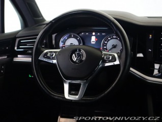 Volkswagen Ostatní modely Touareg R-Line 3.0 TDI 2019