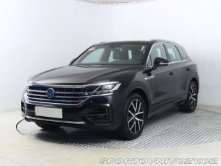 Volkswagen Ostatní modely Touareg R-Line 3.0 TDI 2019