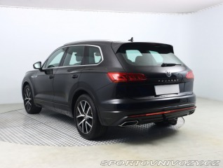 Volkswagen Ostatní modely Touareg R-Line 3.0 TDI 2019