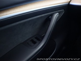 Tesla Model Y Long Range AWD 79kWh 2022