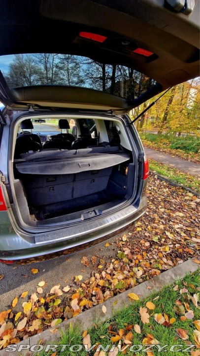 Volkswagen Ostatní modely Sharan 2,0 2011
