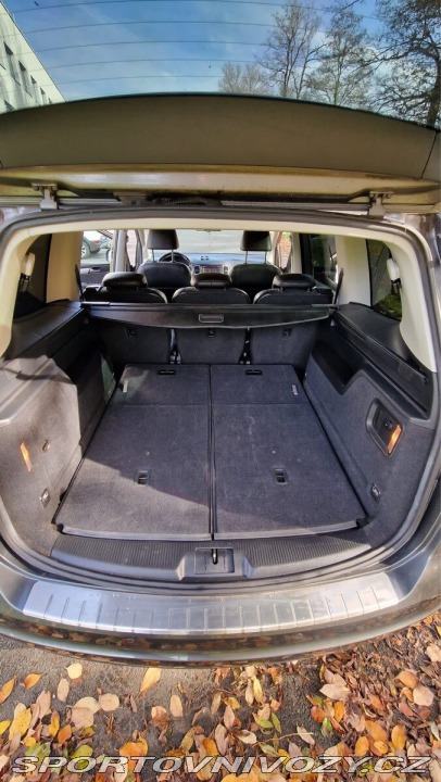 Volkswagen Ostatní modely Sharan 2,0 2011