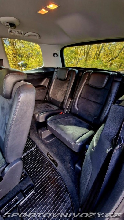 Volkswagen Ostatní modely Sharan 2,0 2011