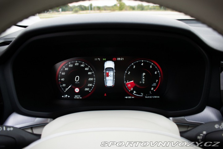 Volvo V60 T6 Momentum AWD A/T 228k 2018