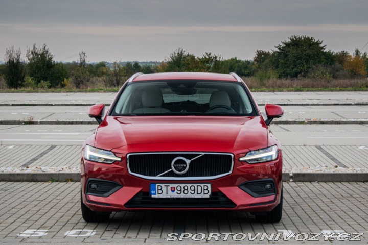 Volvo V60 T6 Momentum AWD A/T 228k 2018