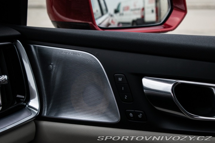 Volvo V60 T6 Momentum AWD A/T 228k 2018