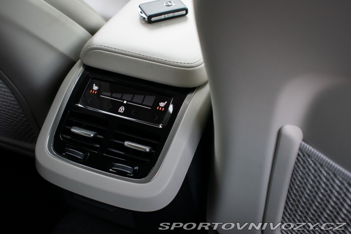 Volvo V60 T6 Momentum AWD A/T 228k 2018