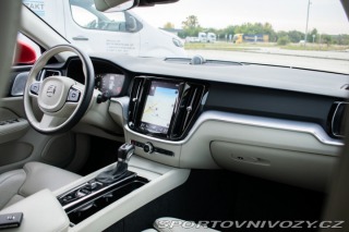 Volvo V60 T6 Momentum AWD A/T 228k 2018