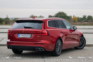 Volvo V60 T6 Momentum AWD A/T 228k 2018