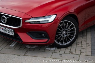 Volvo V60 T6 Momentum AWD A/T 228k 2018