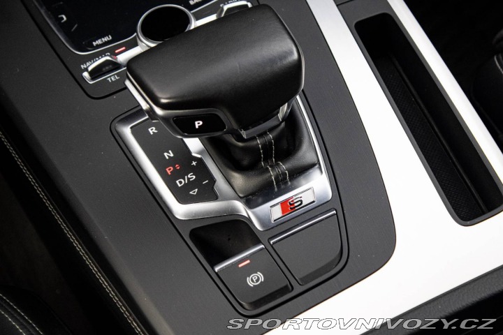 Audi SQ5 3.0 260kW AT 2018 / AJ N 2018