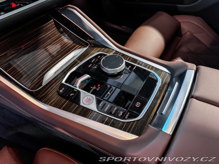 BMW X6 M Paket xDrive40i 2025