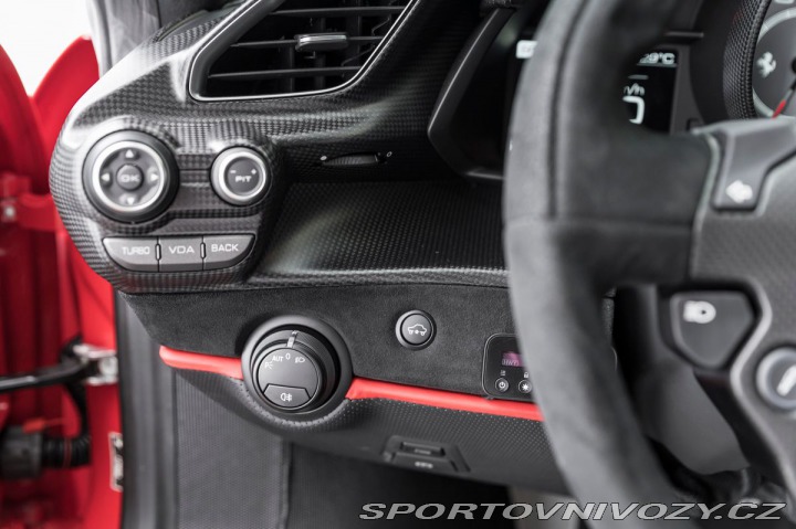 Ferrari 488 Pista PILOTI/Tailor Made/ 1800