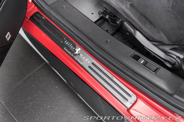 Ferrari 488 Pista PILOTI/Tailor Made/ 1800