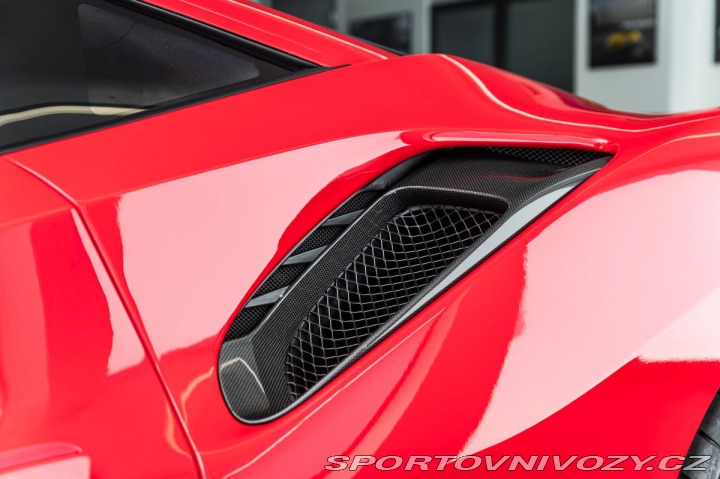Ferrari 488 Pista PILOTI/Tailor Made/ 1800