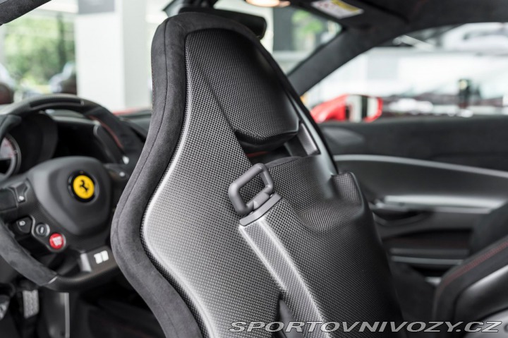 Ferrari 488 Pista PILOTI 2020