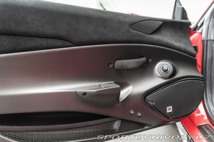 Ferrari 488 Pista PILOTI 2020