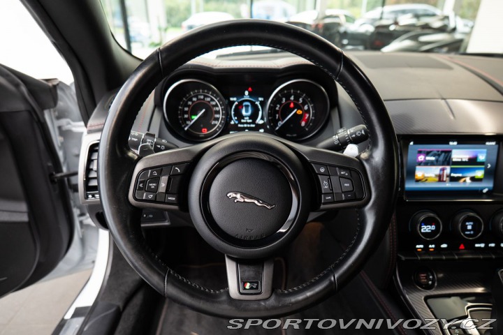 Jaguar F-Type R 5.0 V8/Bluetooth/Bi-xen 1800