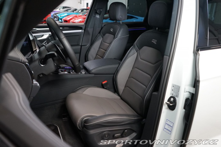 Volkswagen Ostatní modely Touareg R-LINE*3.0 TDI*360*PANO*N 2024