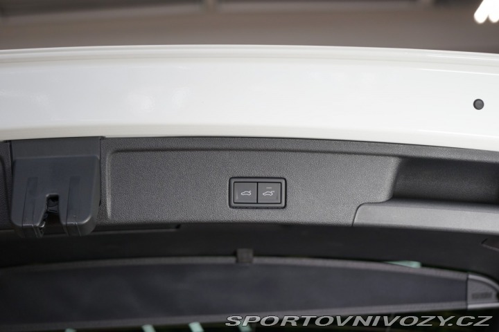 Volkswagen Ostatní modely Touareg R-LINE*3.0 TDI*360*PANO*N 2024