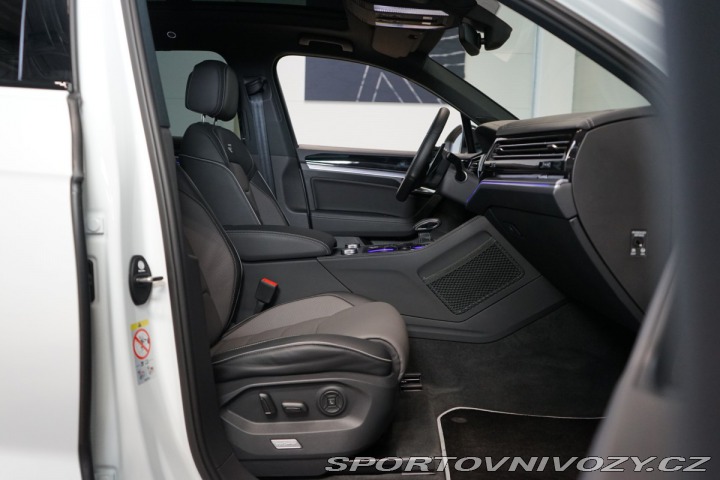 Volkswagen Ostatní modely Touareg R-LINE*3.0 TDI*360*PANO*N 2024