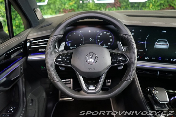 Volkswagen Ostatní modely Touareg R-LINE*3.0 TDI*360*PANO*N 2024