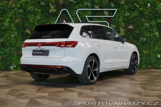 Volkswagen Ostatní modely Touareg R-LINE*3.0 TDI*360*PANO*N 2024