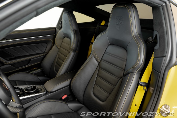 Porsche 911 992, Turbo S, Akrapovic 2023