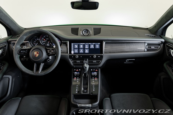 Porsche Macan PPF, Vzduch, Chrono, Pano 2024