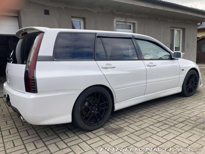 Mitsubishi Lancer EVO Wagon GT-A 2005