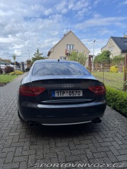Audi A5  2011